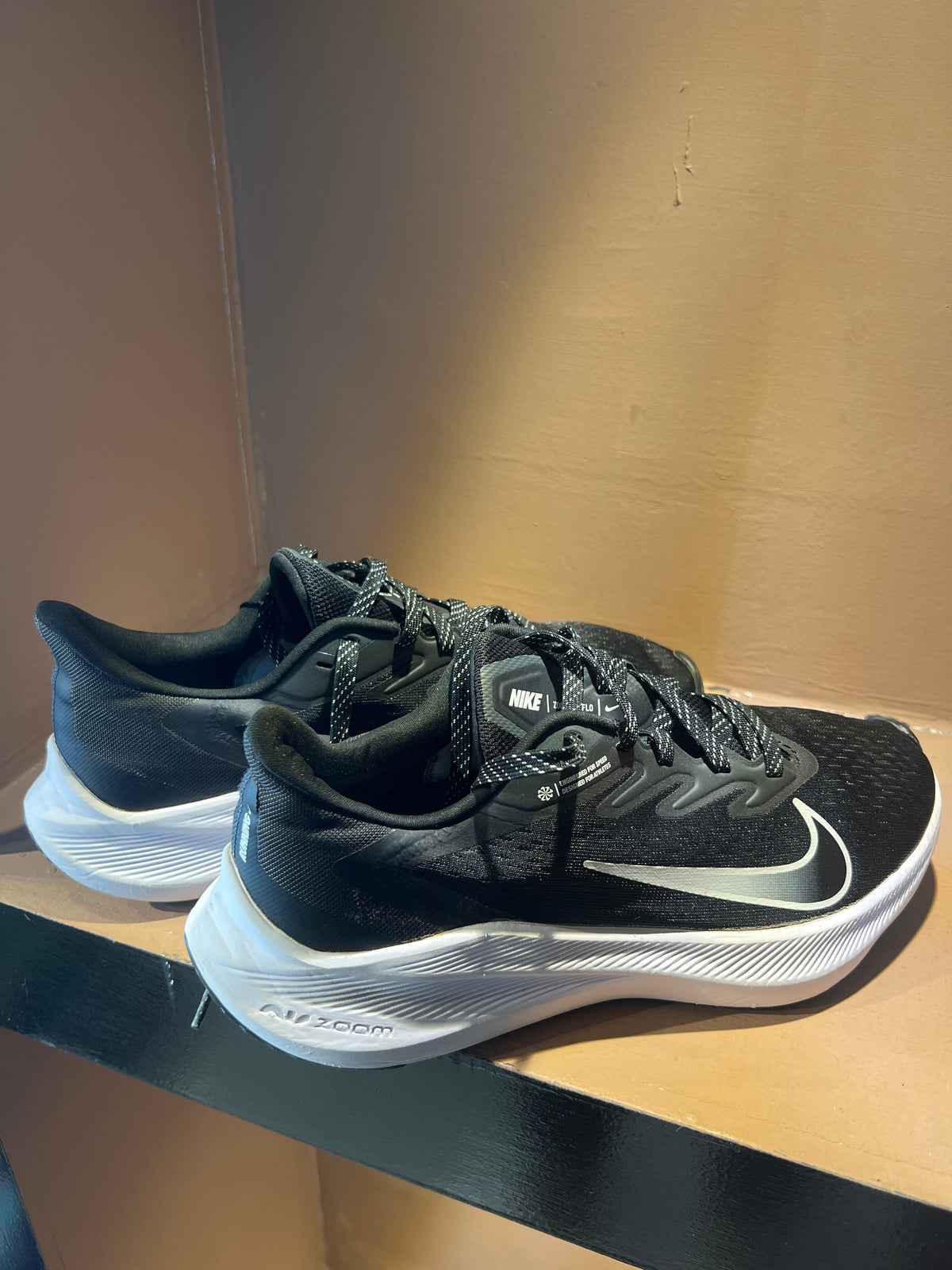 Nike Air Zoom Winflo 7