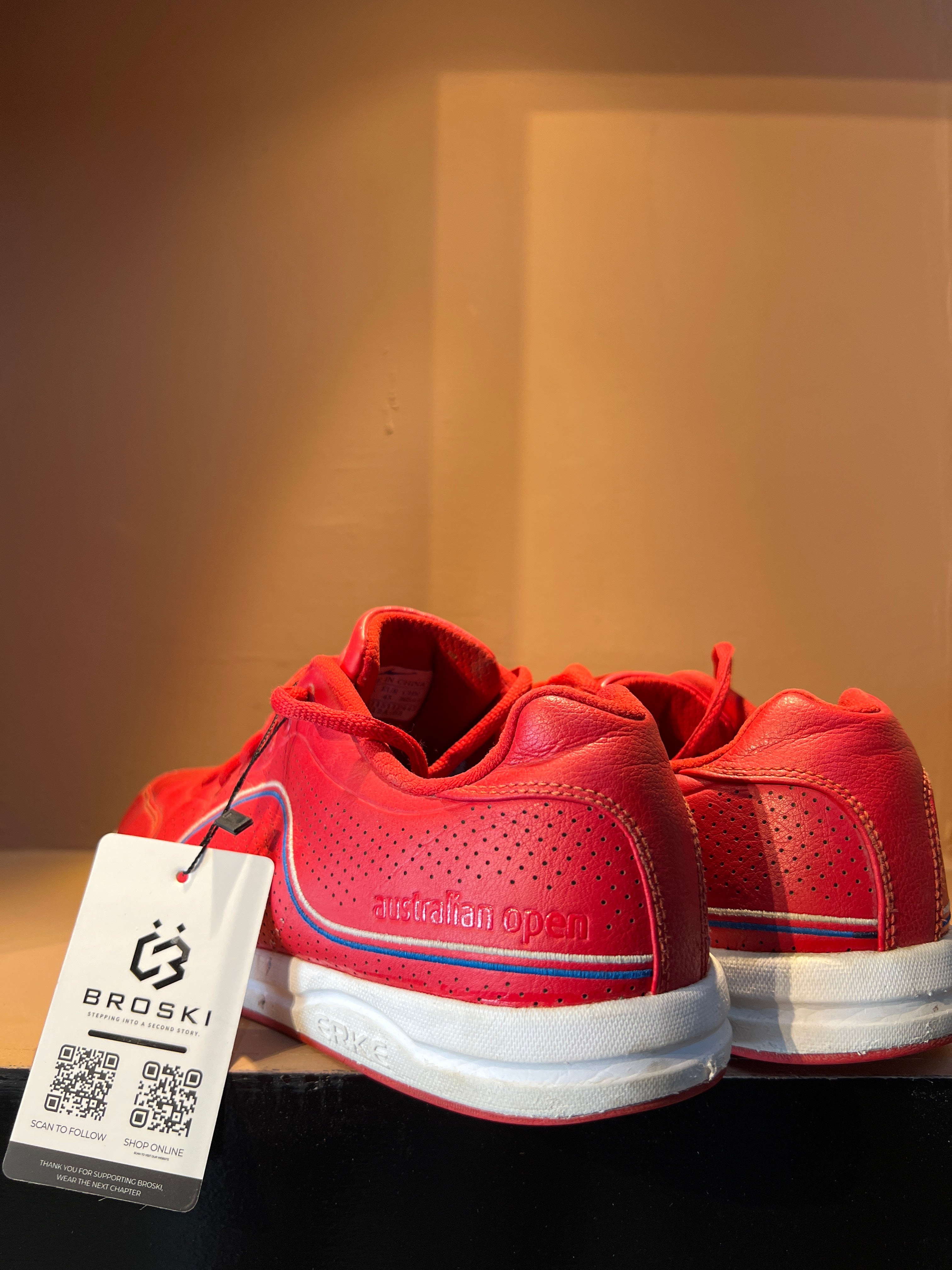 ERKE low-top court sneakers