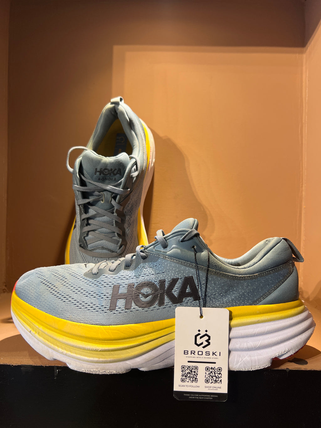 Hoka One One Bondi 8