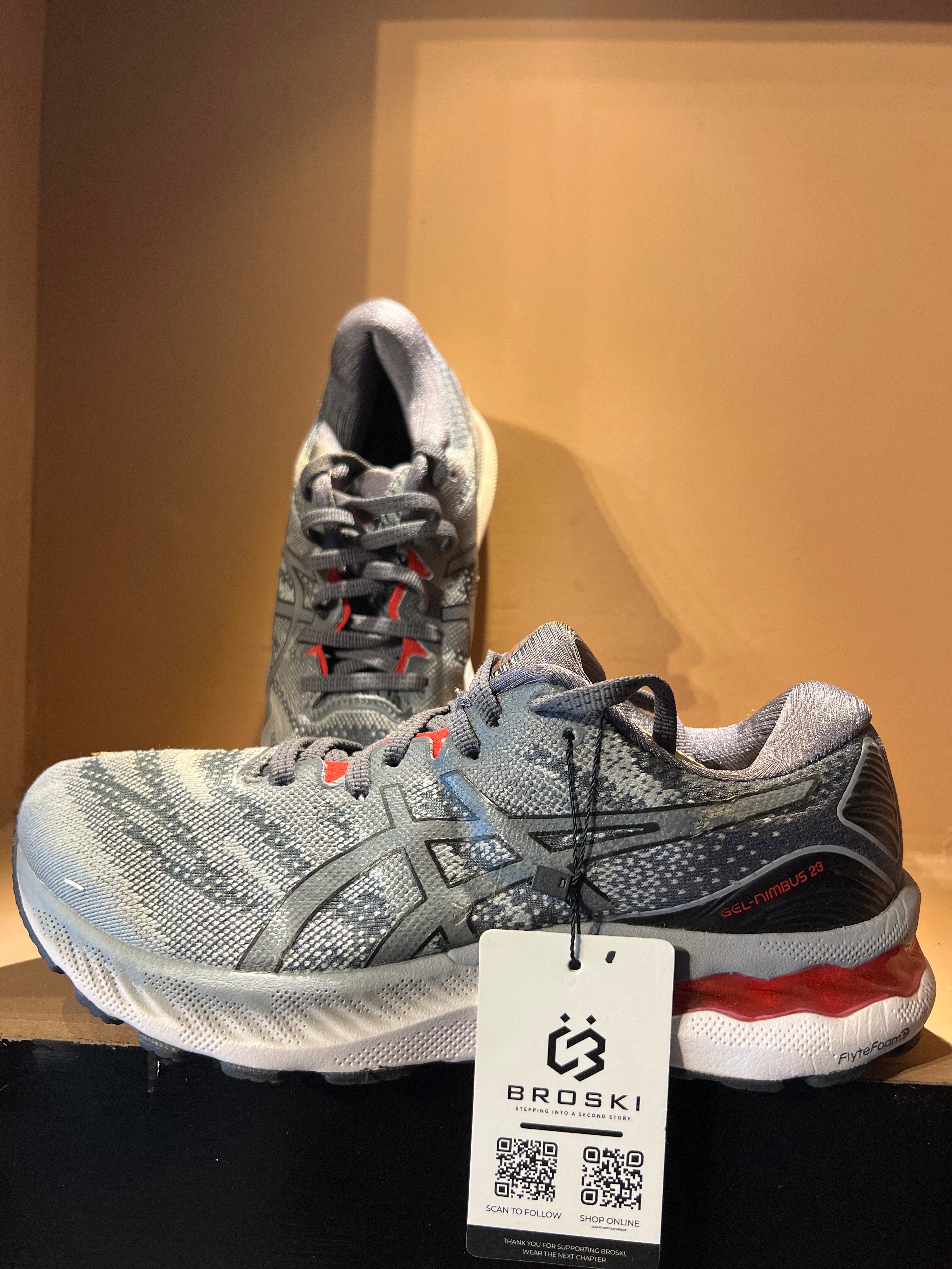 Asics GEL-Nimbus 23
