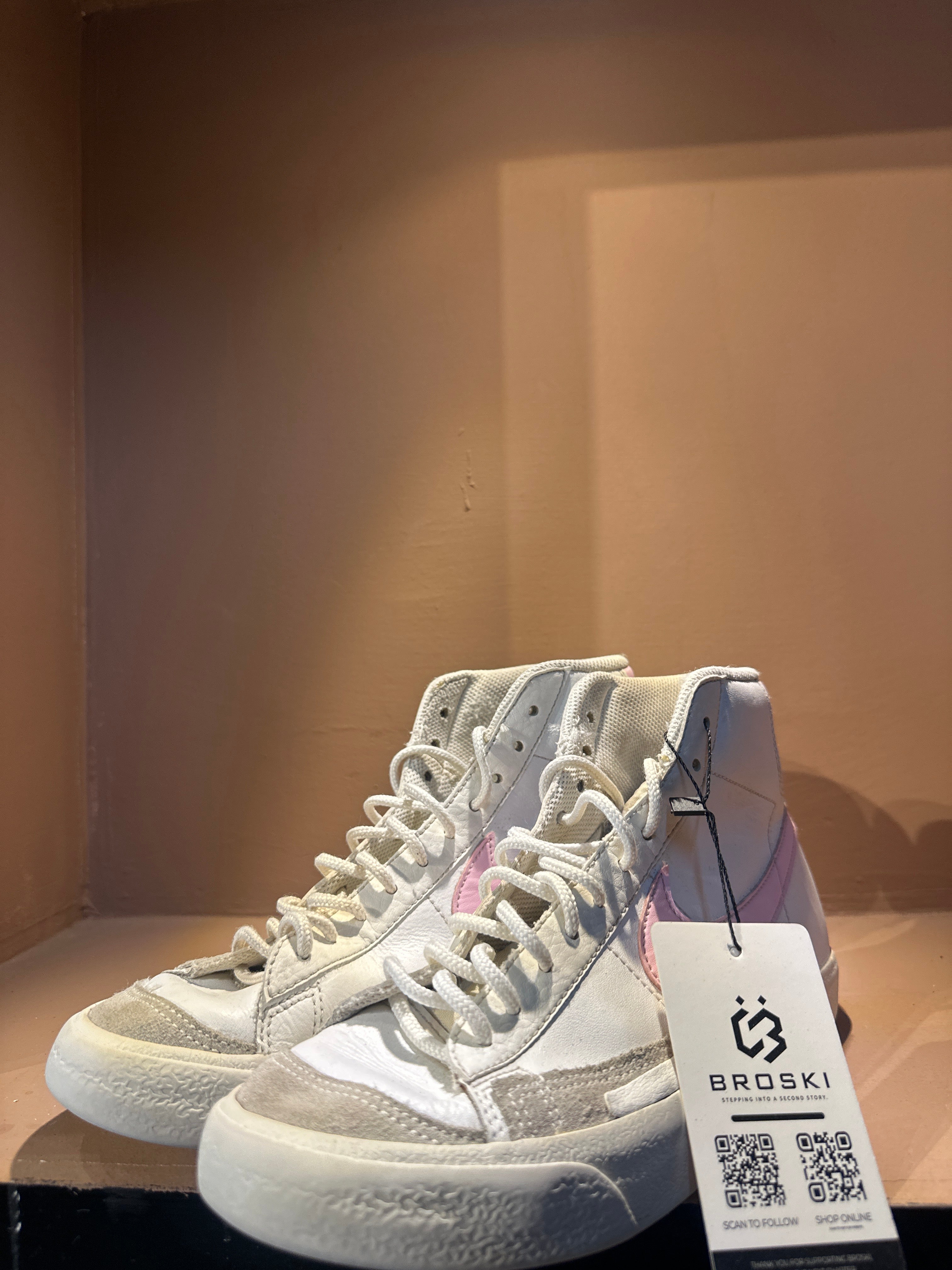 Nike Blazer Mid '77