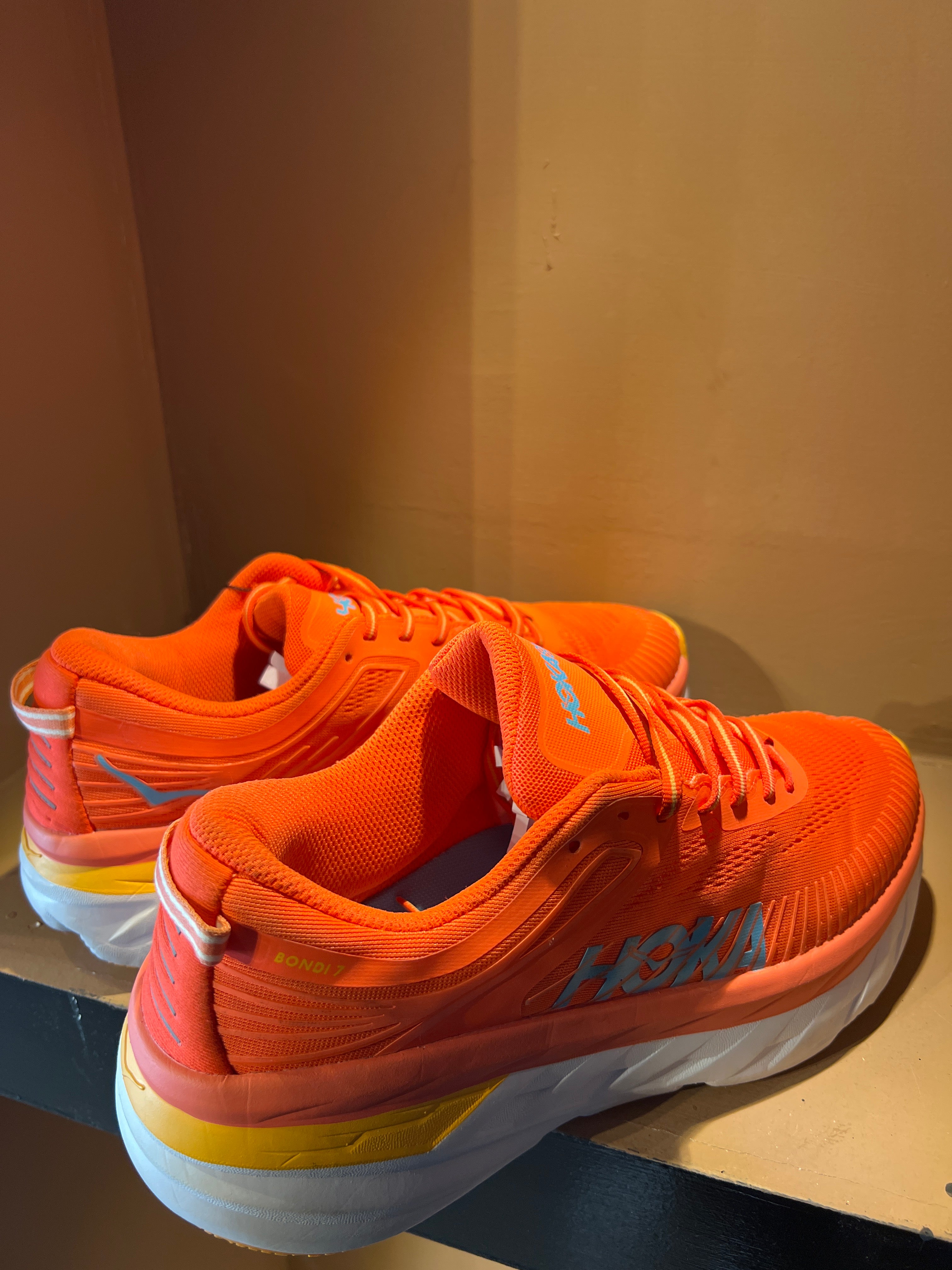 Hoka Bondi 7