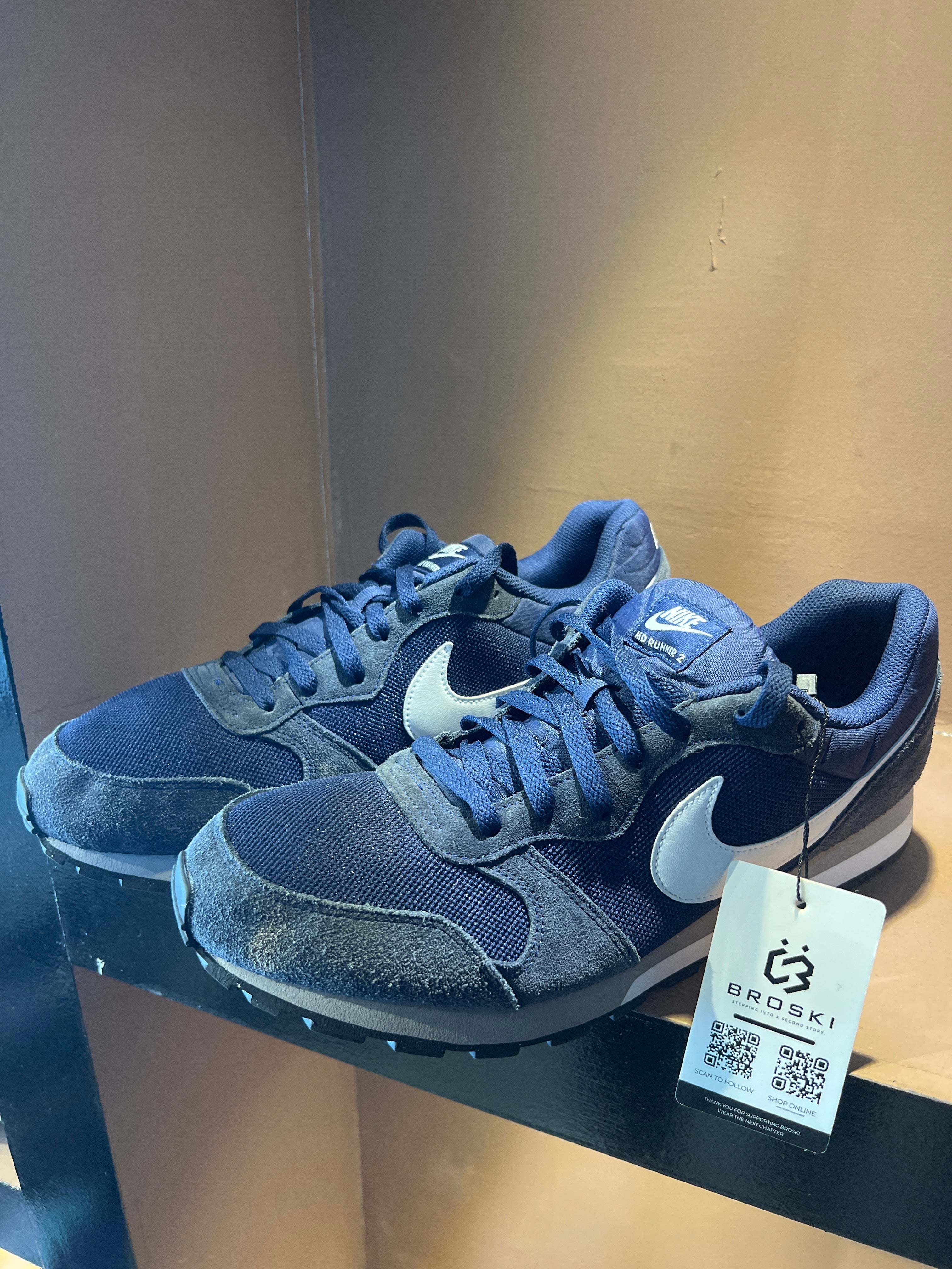 Nike Men's MD Runner 2