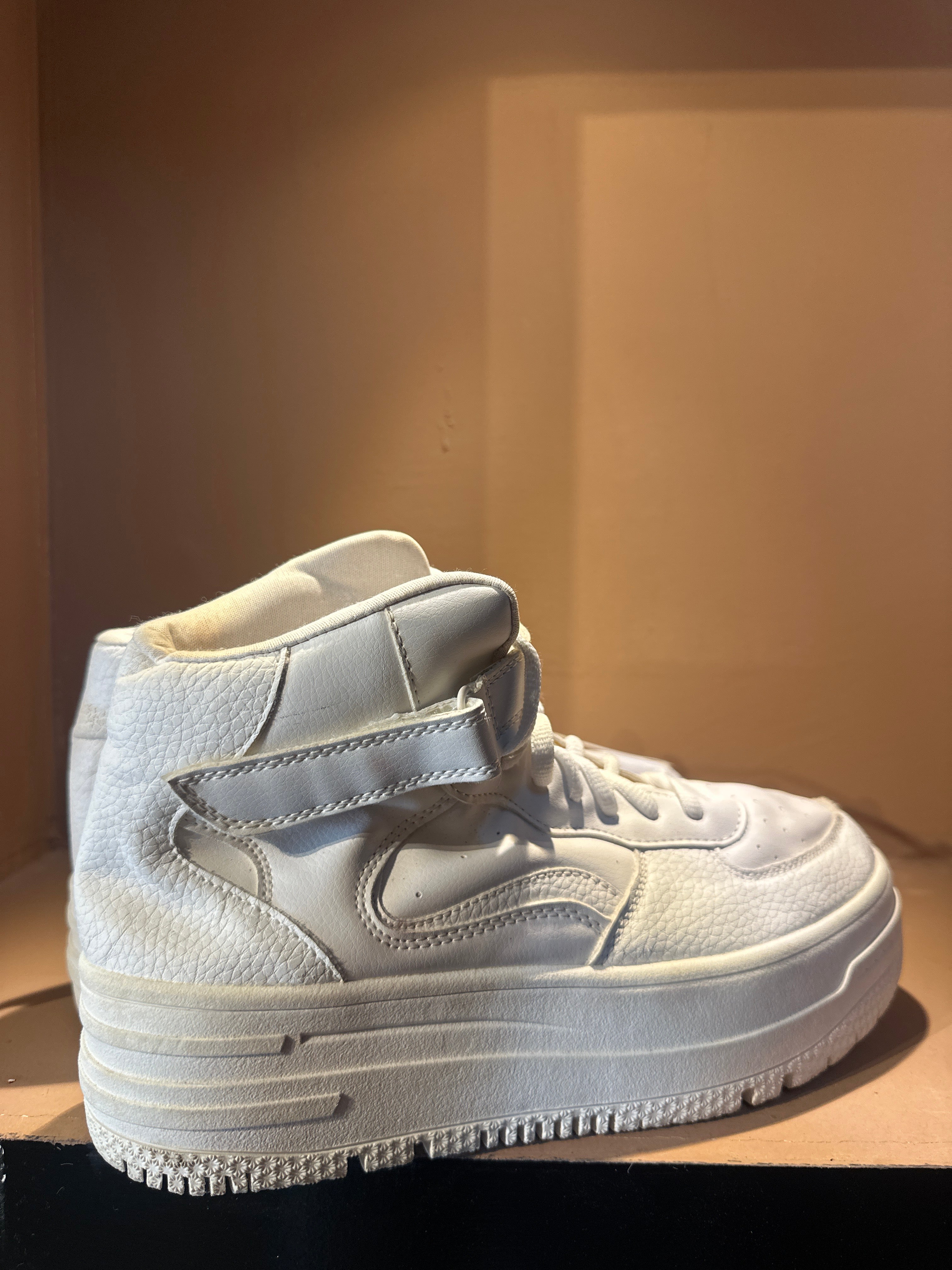 Bershka High-Top Platform Sneaker with Strap.