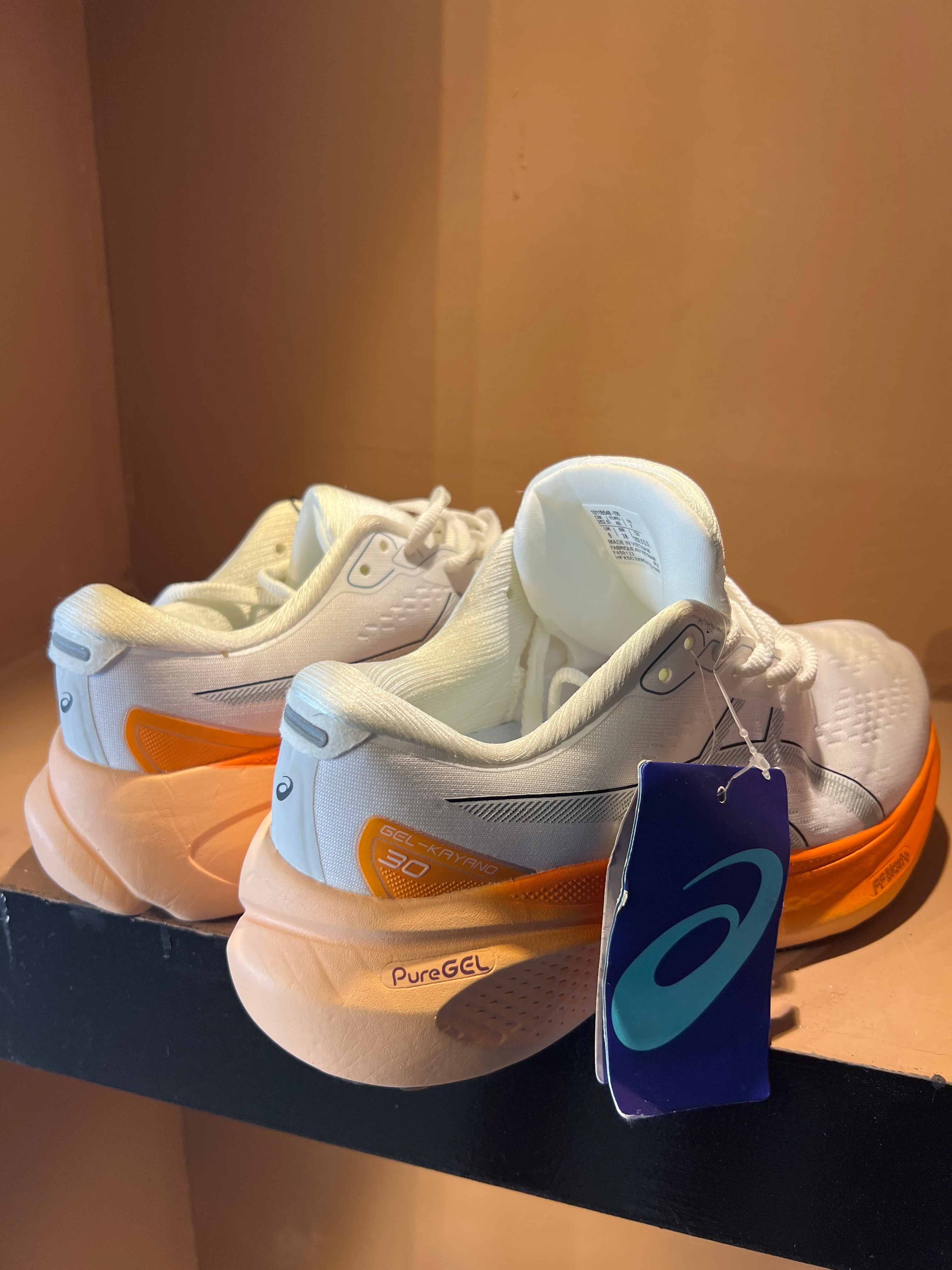 Asics GEL-KAYANO 30
