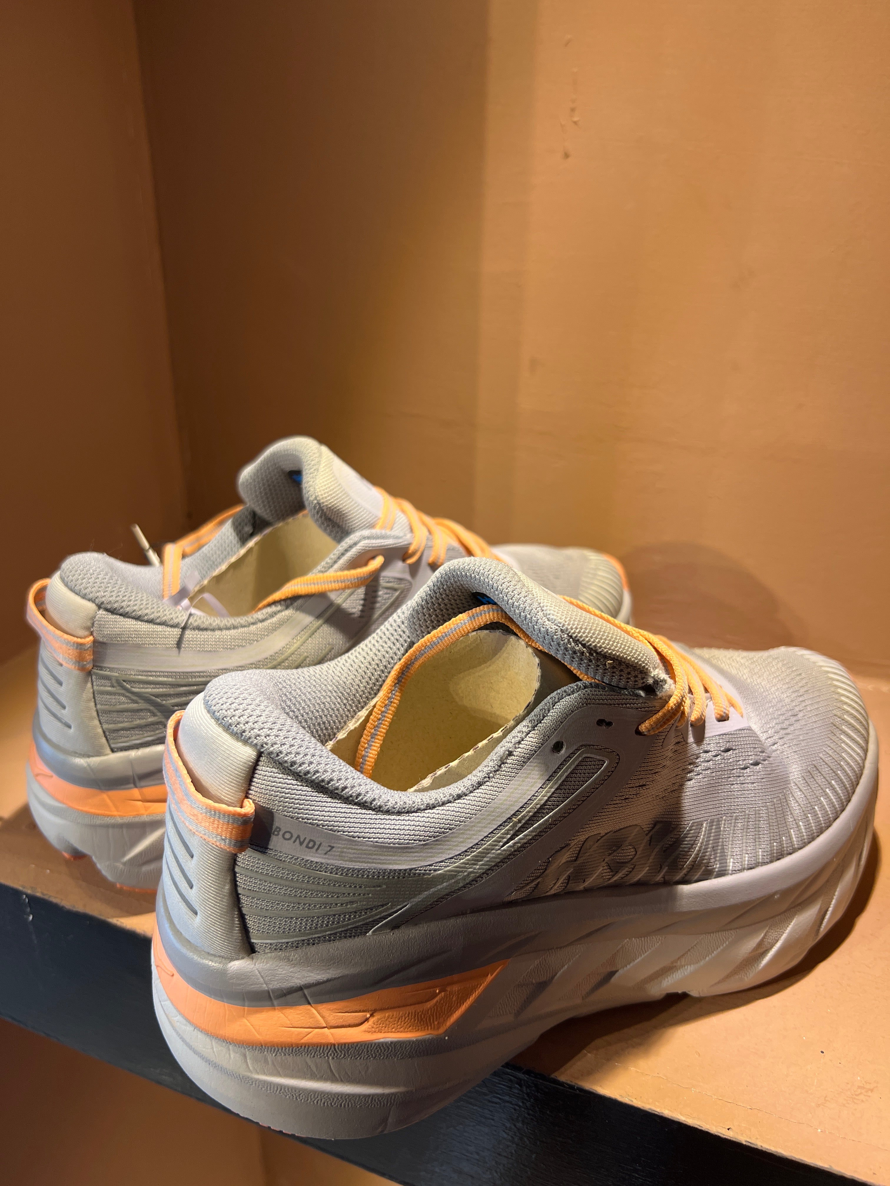 Hoka Bondi 7