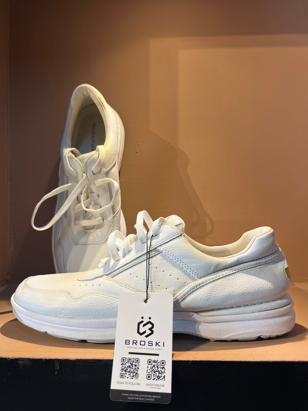 Rockport ProWalker walking sneaker