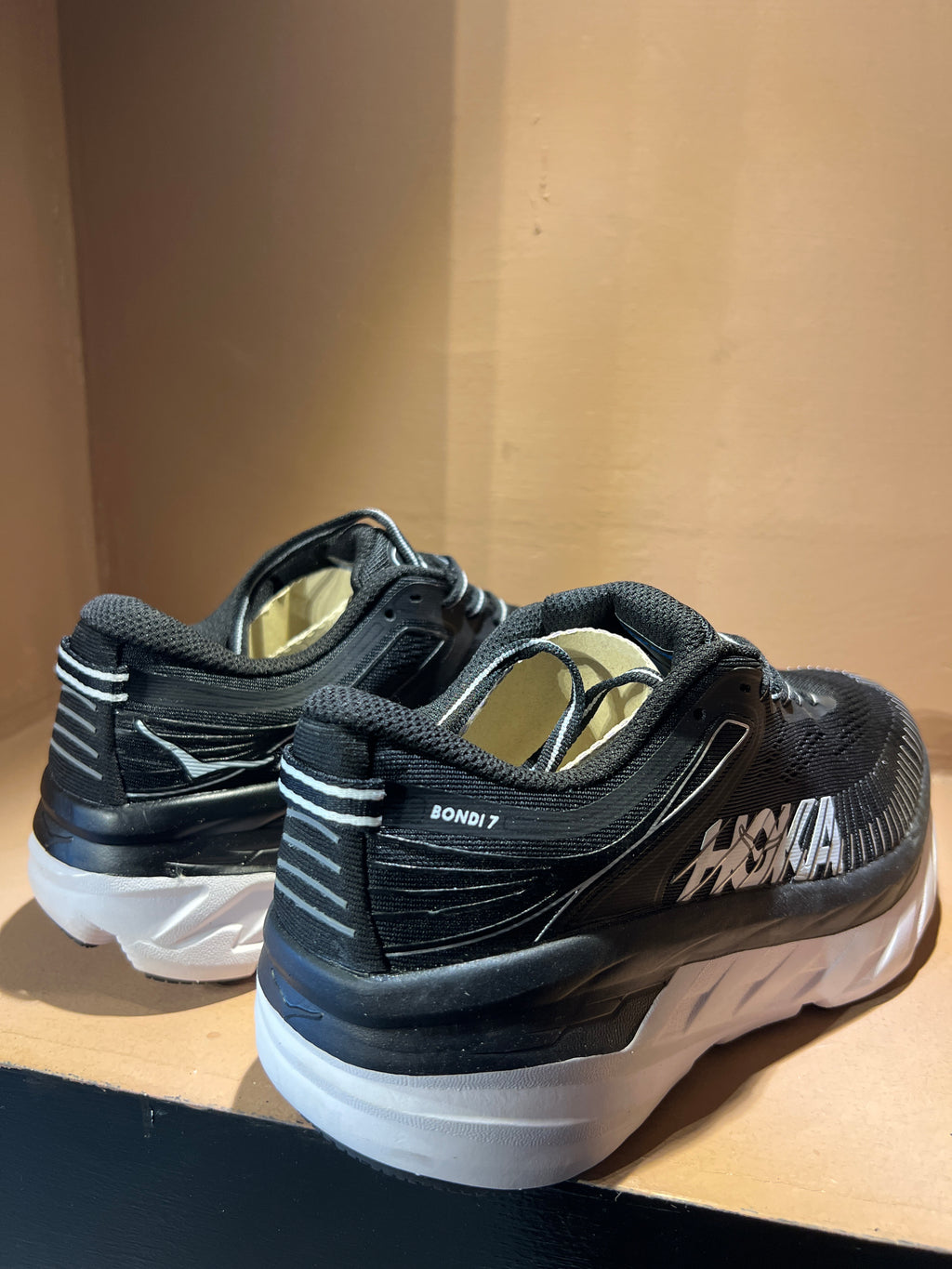 Hoka Bondi 7