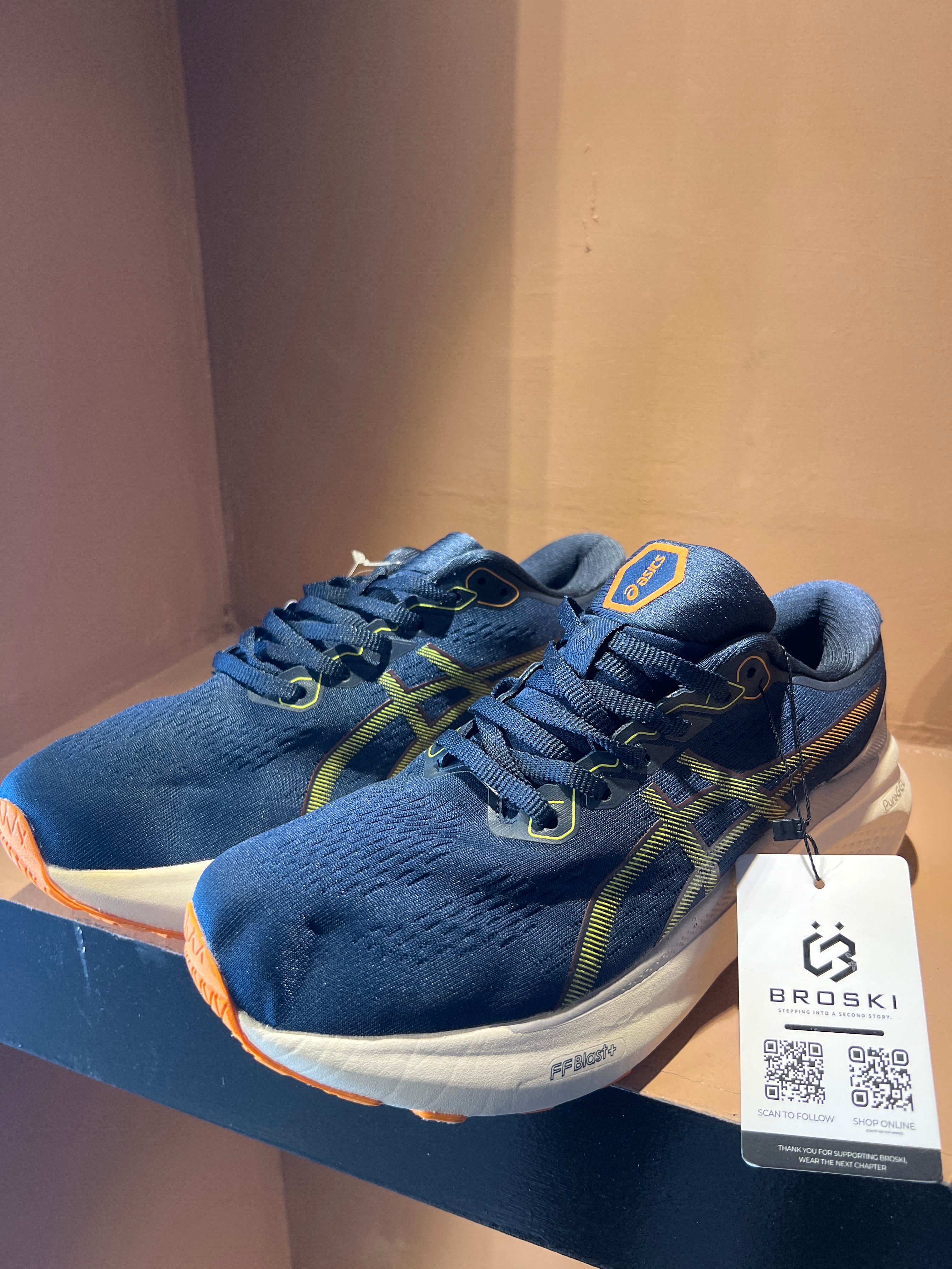 Asics GEL-KAYANO 30