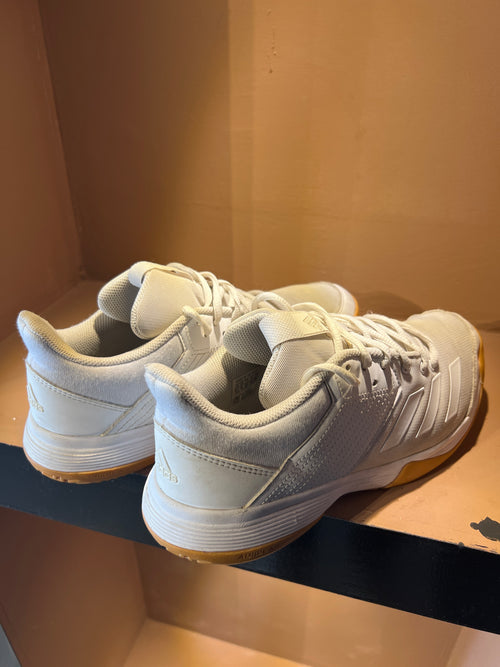 adidas Ligra 6 Indoor Court Shoe