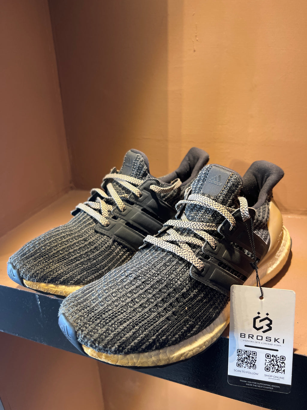 Adidas Ultraboost 4.0