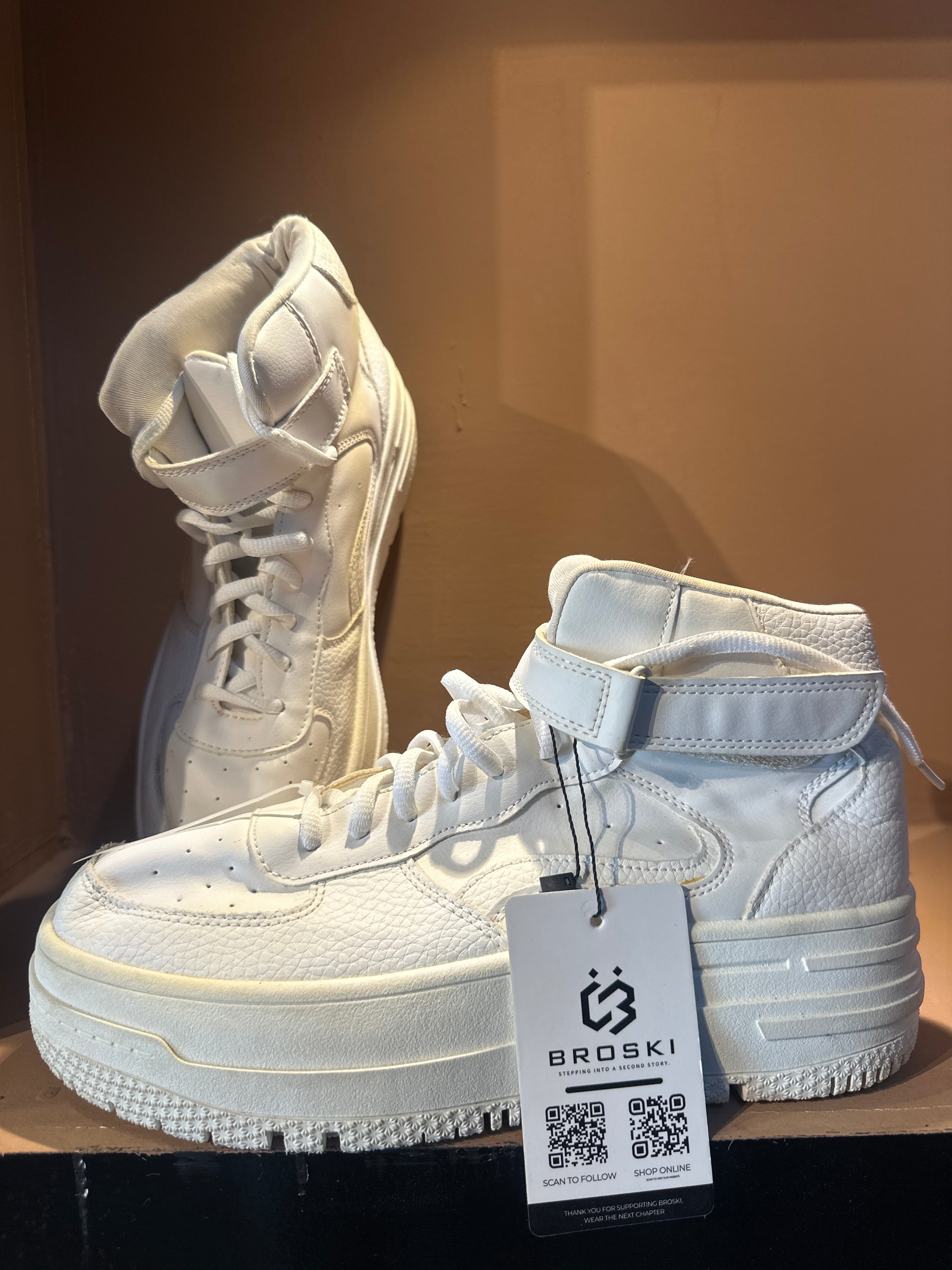 Bershka High-Top Platform Sneaker with Strap.