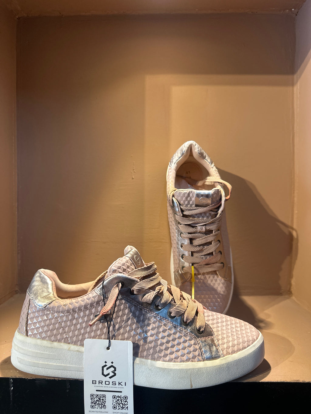 Tamaris Rose Structure Low-Top Sneaker