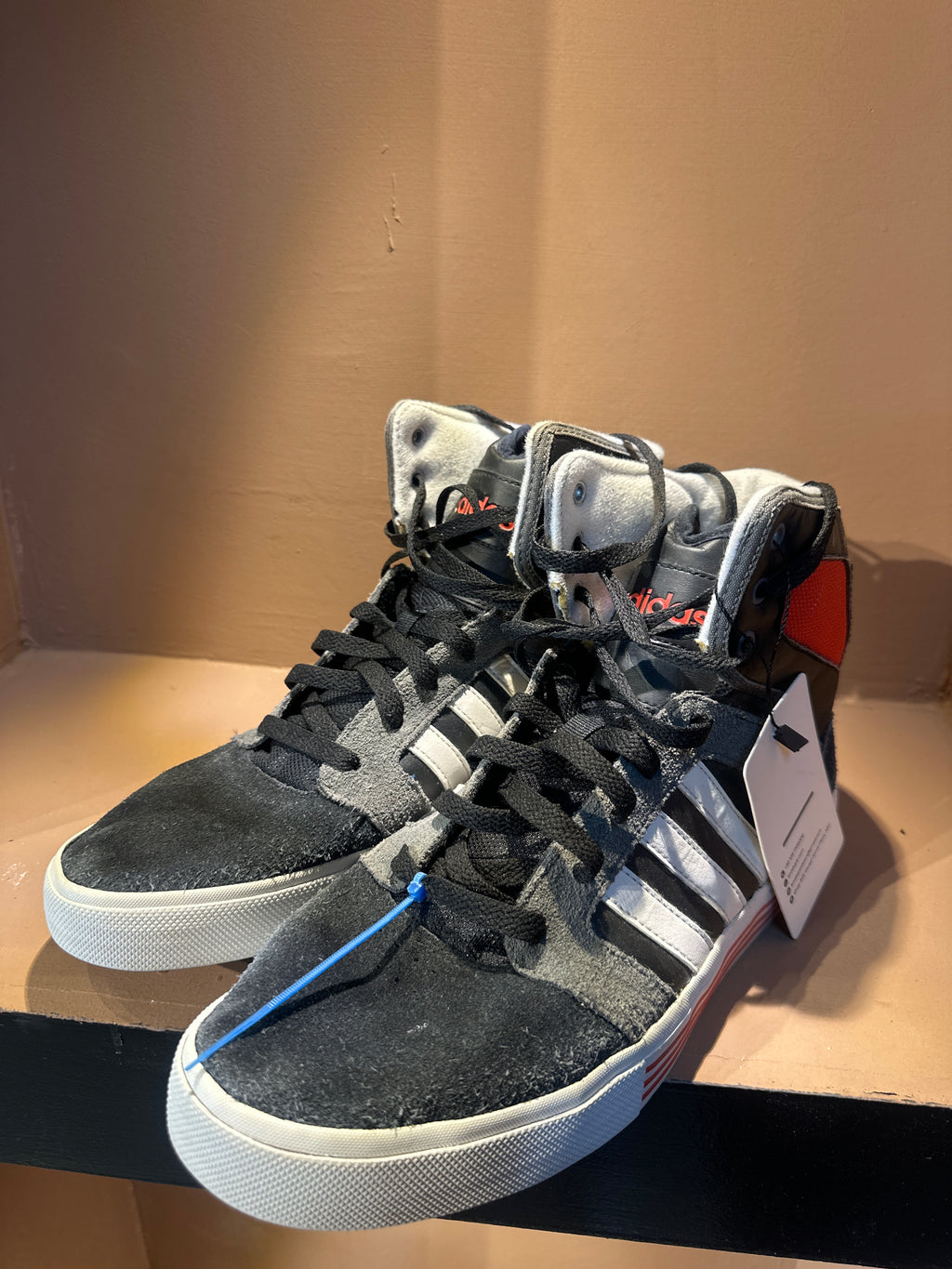 Adidas NEO Raleigh Mid