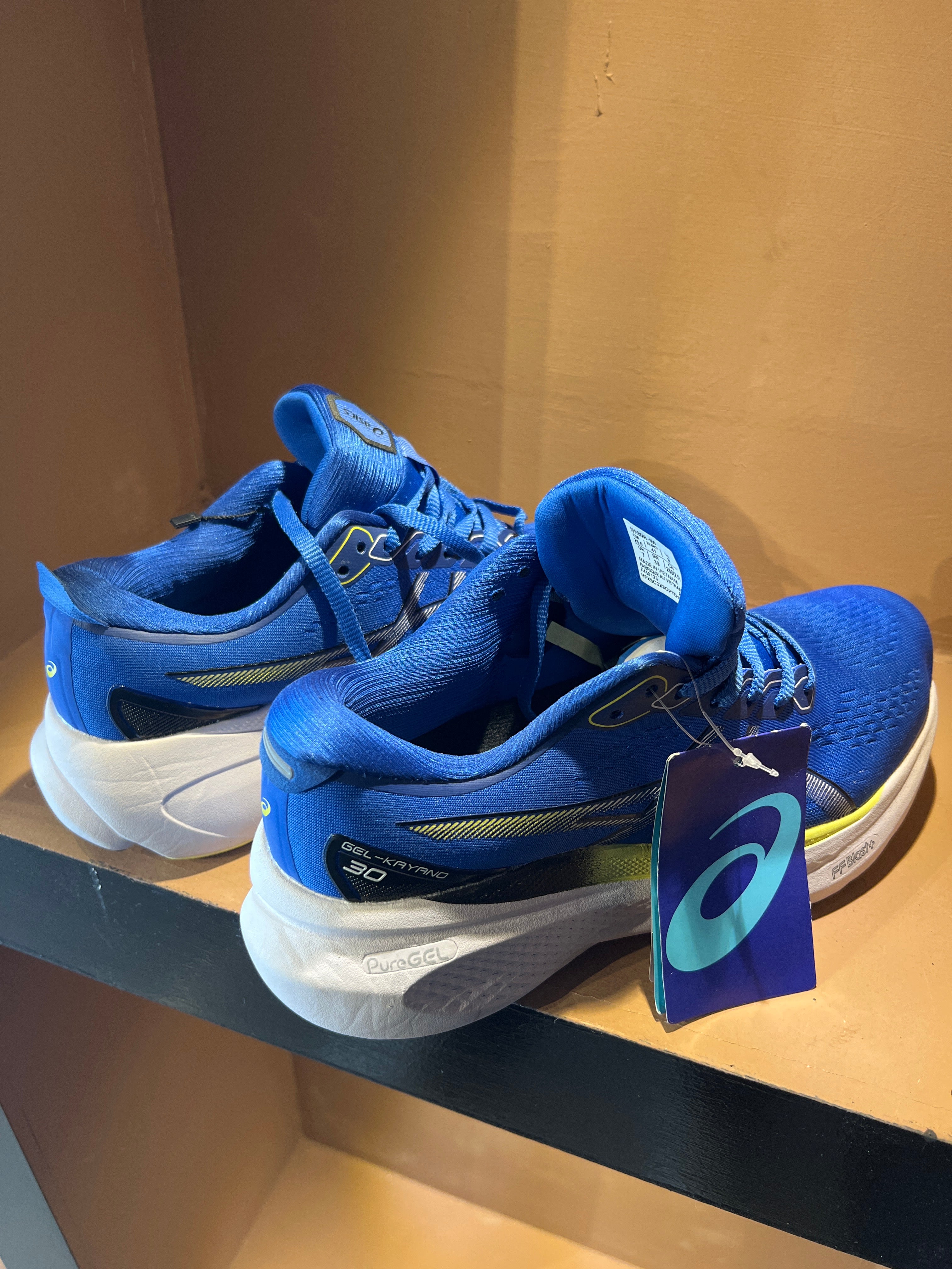 Asics GEL-KAYANO 30