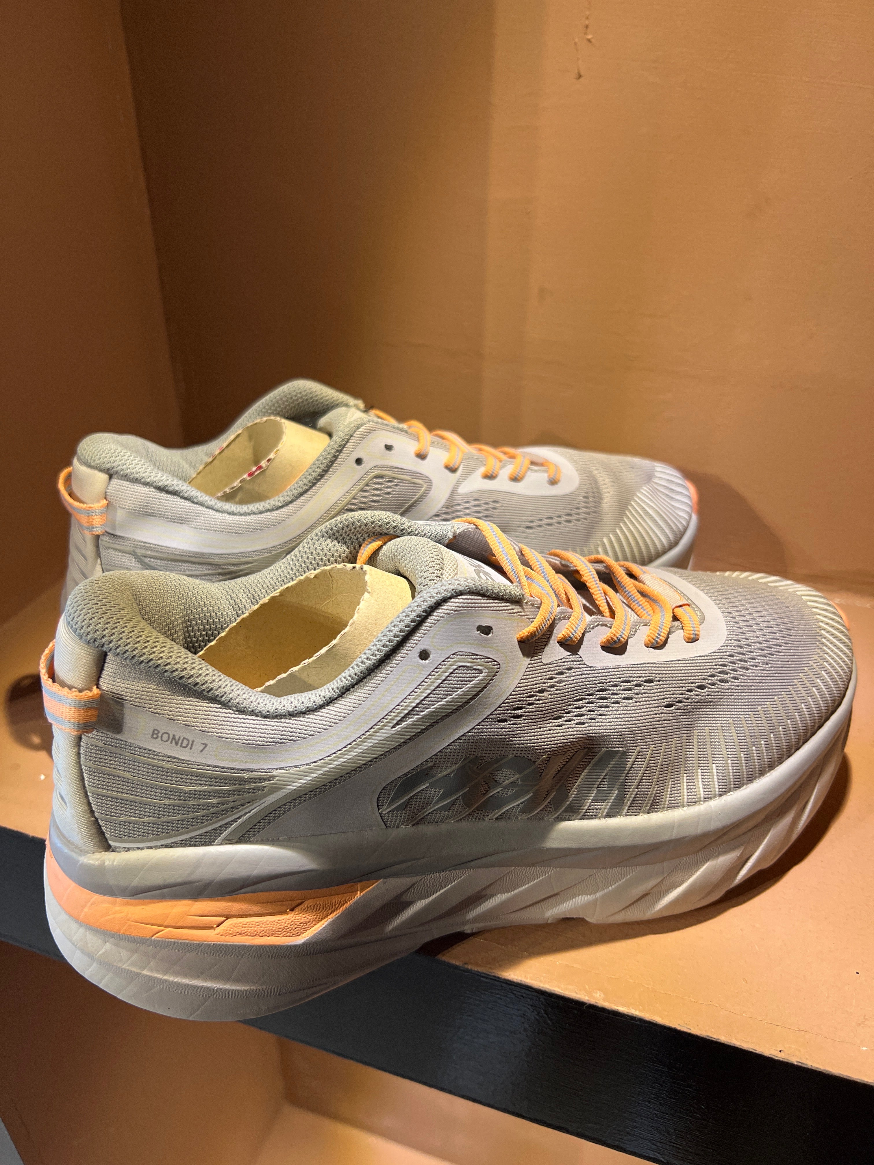 Hoka Bondi 7