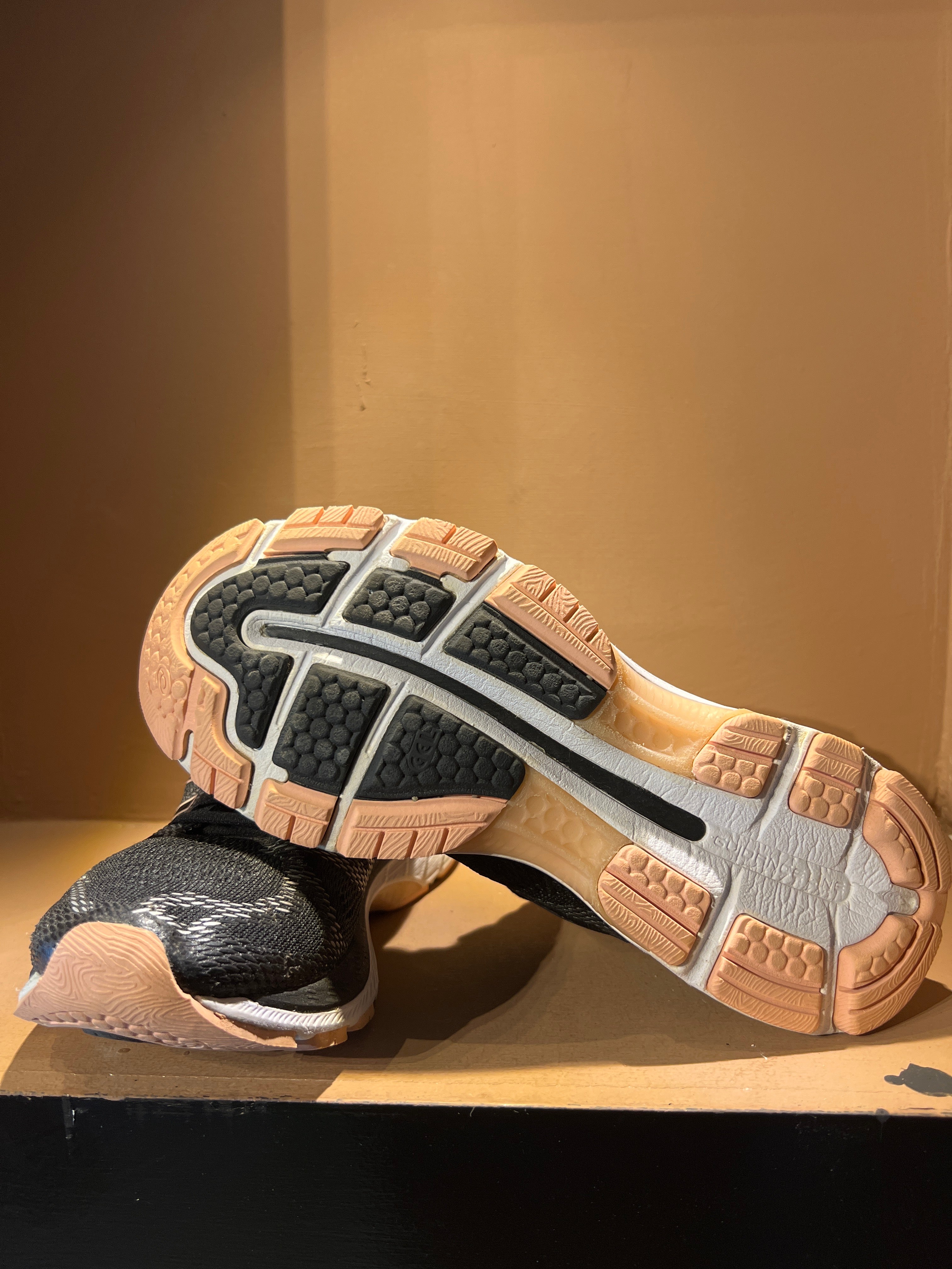 ASICS GEL-Nimbus 20