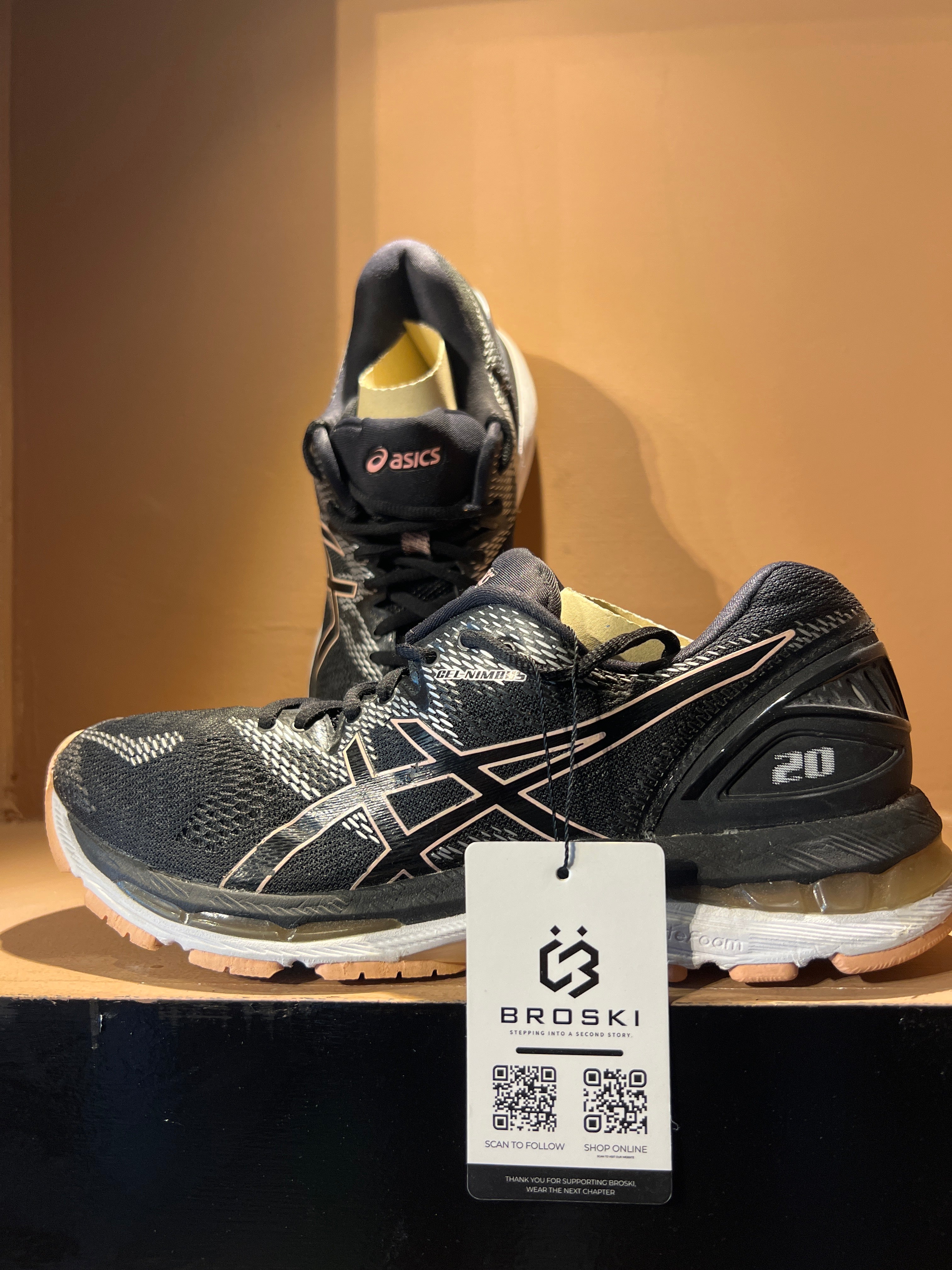 ASICS GEL-Nimbus 20