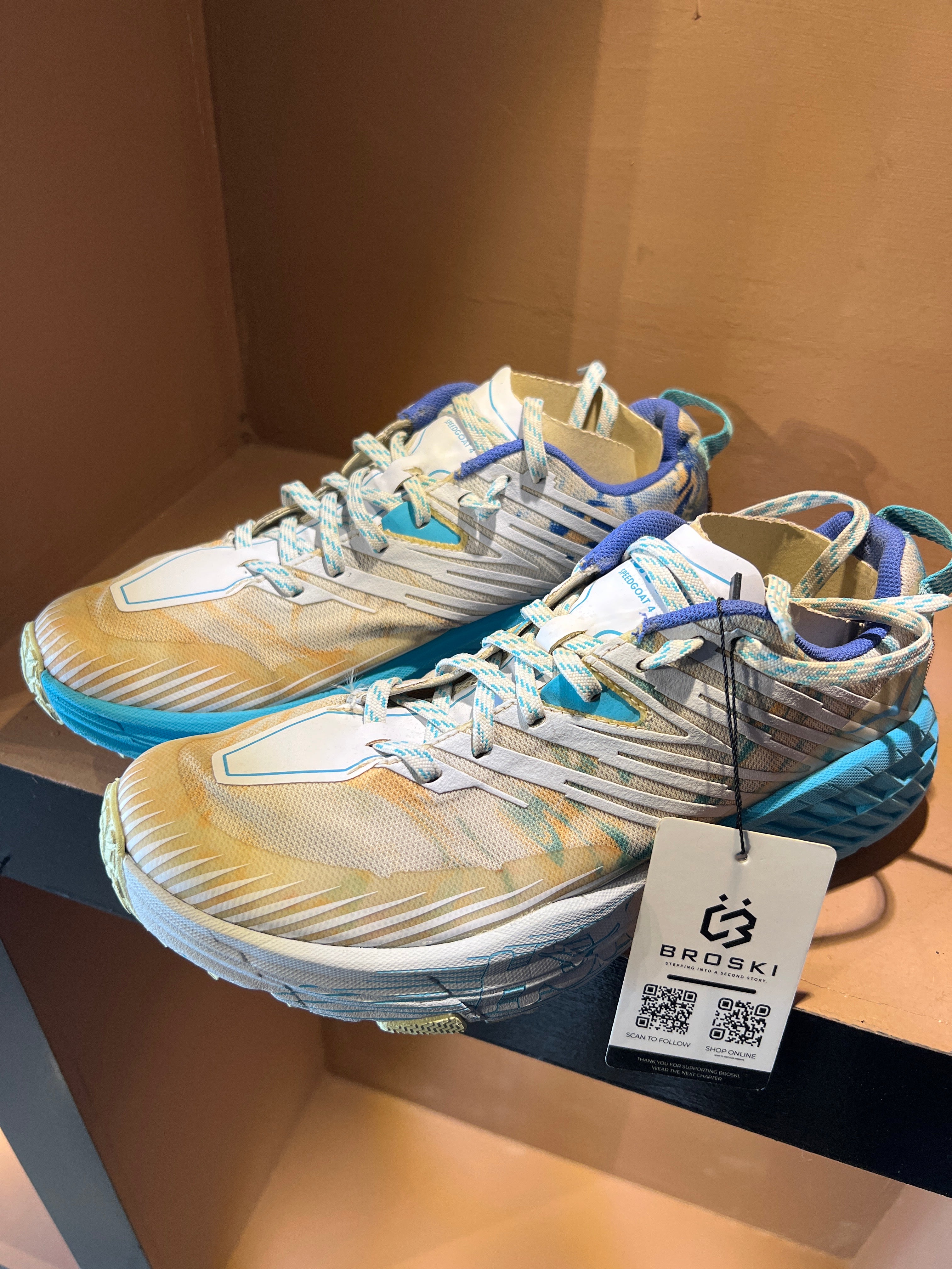 Hoka Speedgoat 4