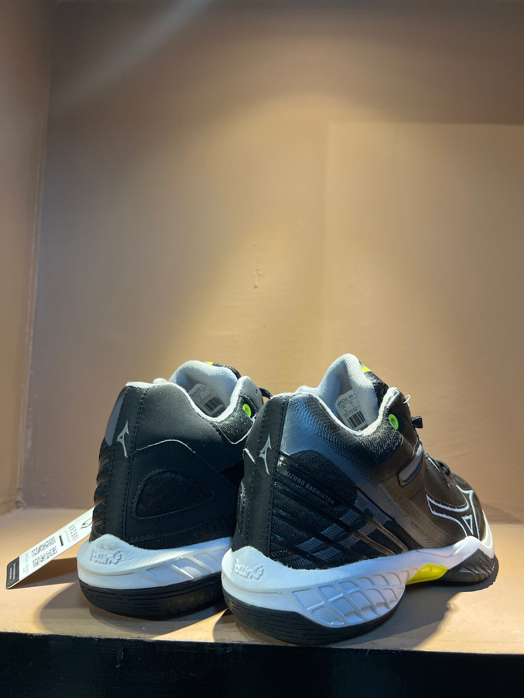 Mizuno Wave Claw 3 Badminton Shoes