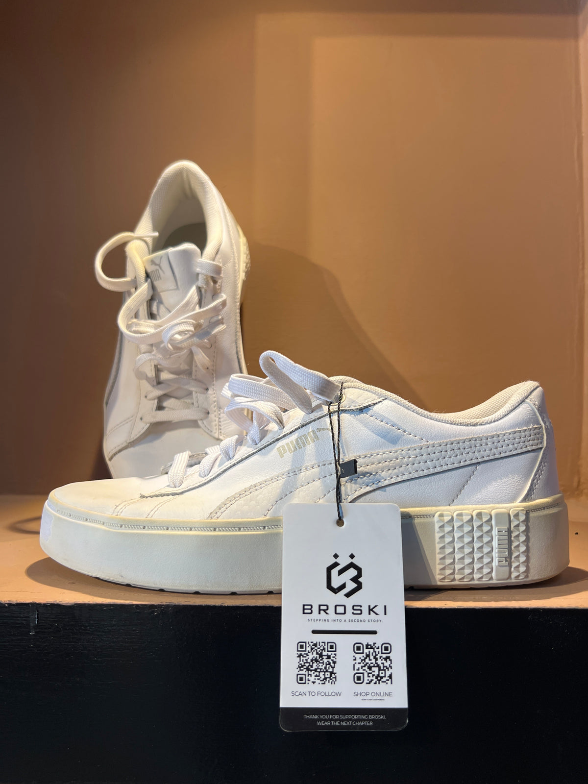 Puma Smash Platform V2 Woman's
